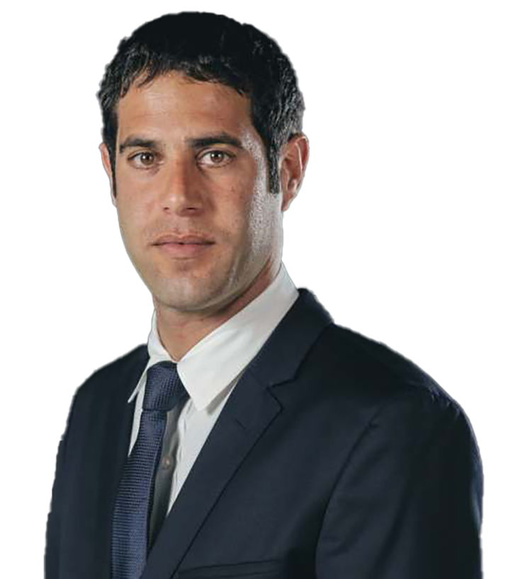 עורך דין מקרקעין בחיפה, אדיר צבי