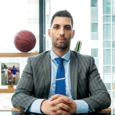 עורך דין לירום סנדה